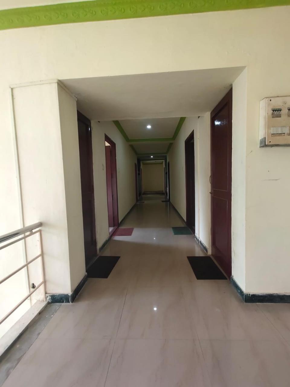Hotel Ruchi เยอร์โคด ภายนอก รูปภาพ